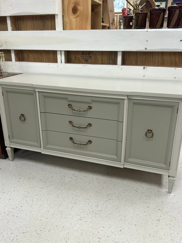 New arrivals 🤩and we still have 15% off 🥳🥳