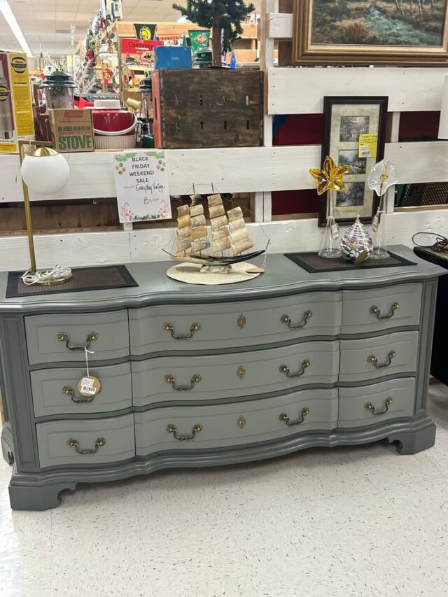 Only 2 more days for you to enjoy the 15% off… come and visit us!!