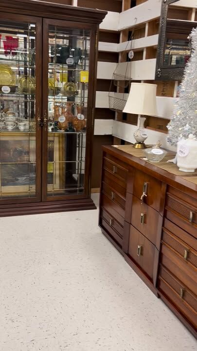 Why buying from a big box store when you actually can see in person!?
In stock and ready for you to take it home!
Come and check our selection of solid wood furniture and home accessories. 
 Everyday Vintage 3 Strands Vintage Antique Mall
4848 NW Expressway OKC.
